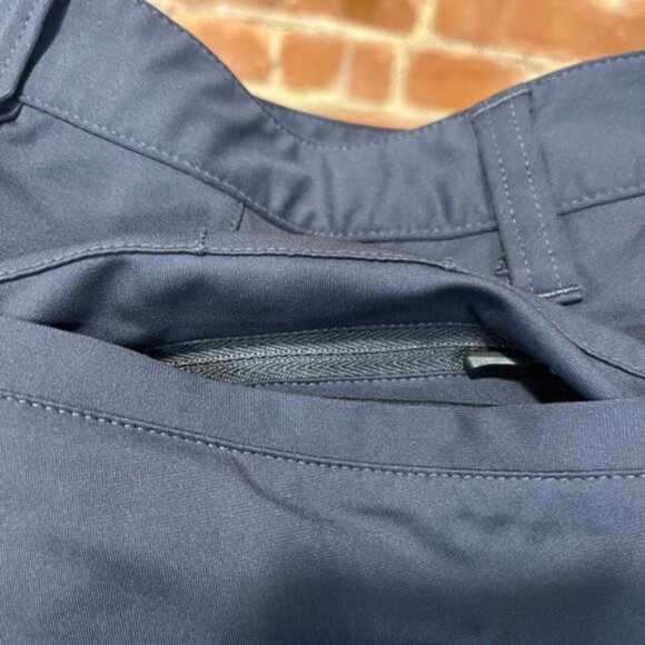 Rhone Commuter Pant Navy 28 Travel Work Pockets 32" inseam Performance - Picture 9 of 9